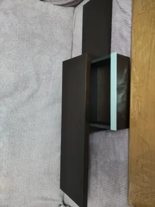 Mueble de entrada para espacio pequeño.