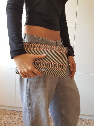 Bolso de mano Bimba y Lola, tejido trenzado