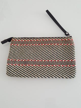 Bolso de mano Bimba y Lola, tejido trenzado