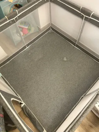 Parque infantil cuadrado de 1,20m