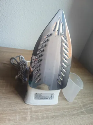 Plancha de Vapor Bluesky 2000W