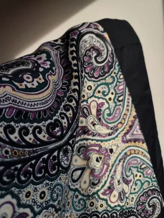 Pañuelo H&M gigante estampado floral