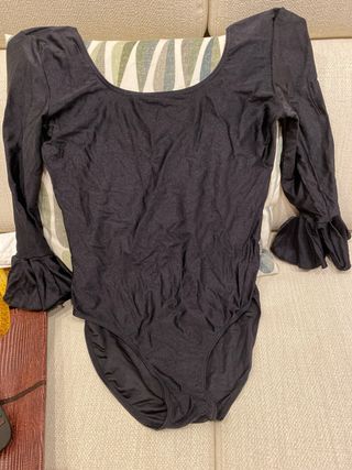 Falda flamenca negra con volantes