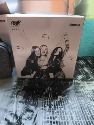 Altavoz Bluetooth Ale-Hop con caja, cargador nuevo