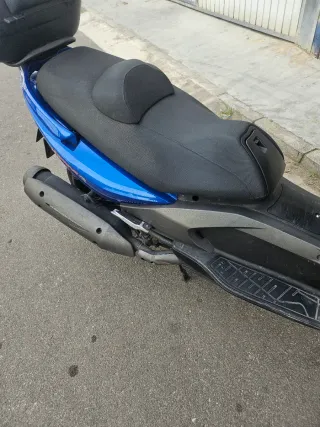 Kymco Xciting 500r ABS Maxi Scooter