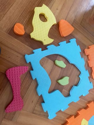 Baldosas Losetas puzzle goma bebé animales 30x30