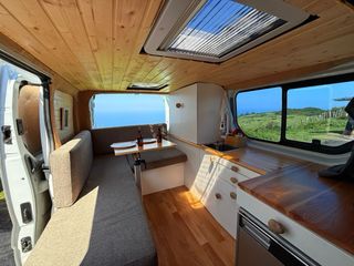 Opel Vivaro Camper etiqueta B