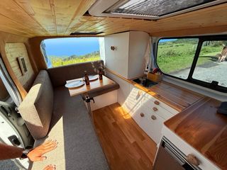 Opel Vivaro Camper etiqueta B