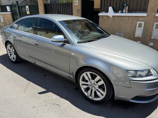 Audi S6 5.2 v10 AVERIADO