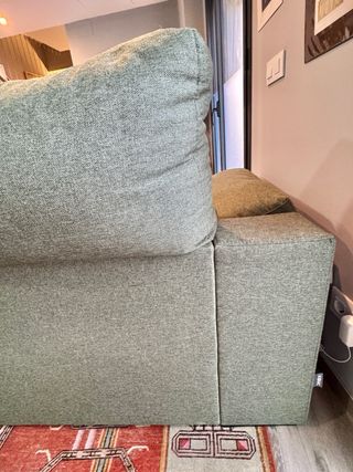 Sofá cama Kibuc verde como nuevo