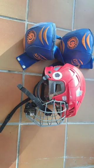 Casco y rodilleras hockey patines