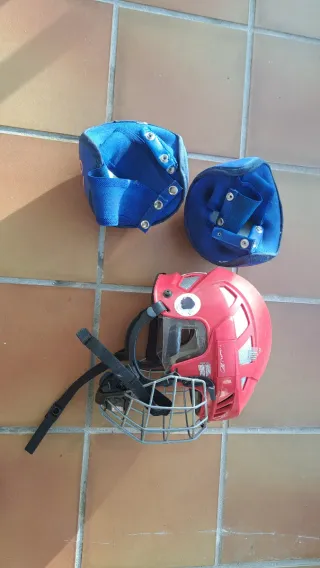 Casco y rodilleras hockey patines
