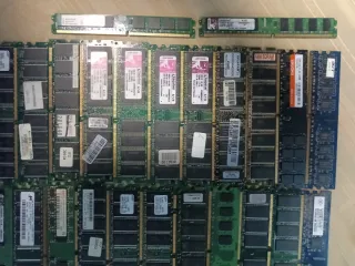 Lote Memorias RAM Antiguas