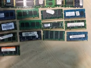 Lote Memorias RAM Antiguas
