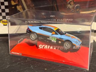 Scalextric Aston Martin Gulf