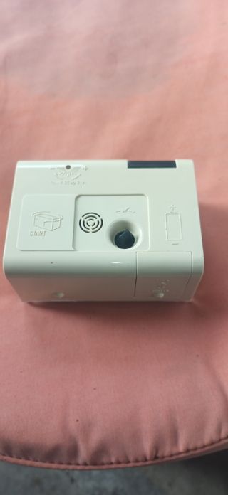 Despertador micro electronic antiguo