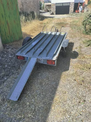 Remolque para 3 motos