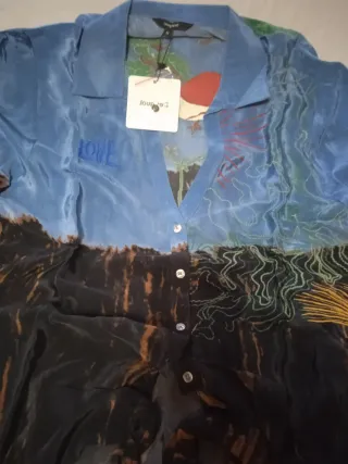 Camisa Desigual Viscosa Talla M muy chula nueva