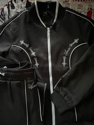 Conjunto Amiri Negro