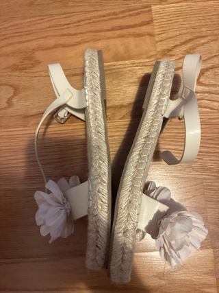 Sandalias Zara Niña Talla 35 Flores