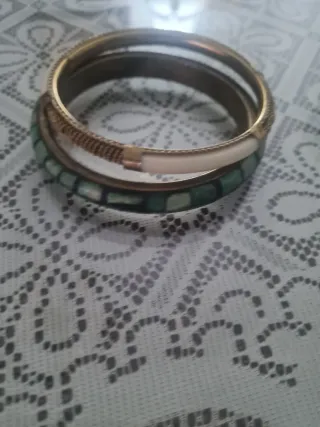 Set 2 Pulseras Acero Doradas y Verdes