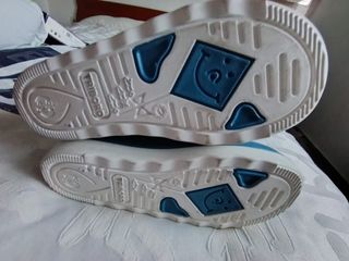 Botas de agua niño azul.Talla 30-31.