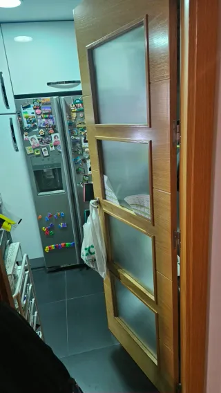 Puerta de madera interior 7 puertas total