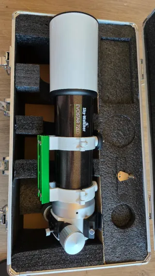 Telescopio Skywatcher ED72