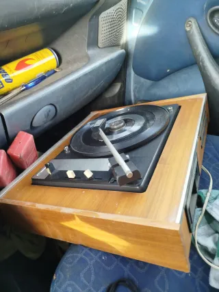 Tocadiscos Vintage Madera
