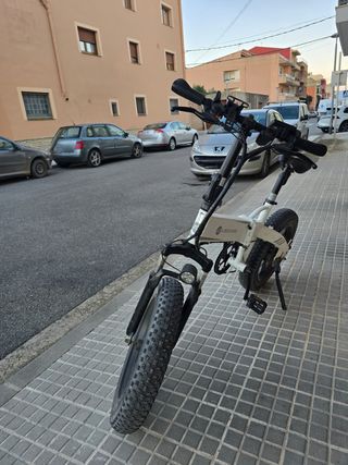 Bicicleta Eléctrica Plegable A20F Blanca