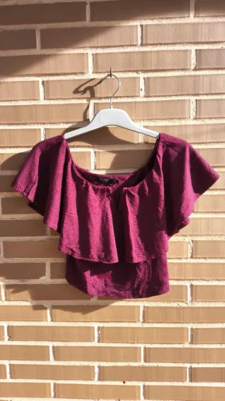 Top burdeos sin hombros