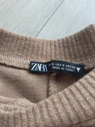 Conjunto punto Zara beige