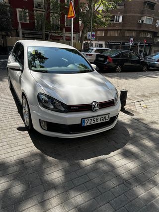 Volkswagen Golf 2010