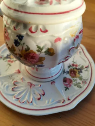 Lattiera antica porcellana floreale