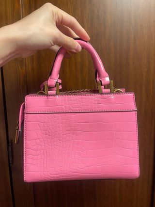 Bolso Guess Rosa Cocodrilo