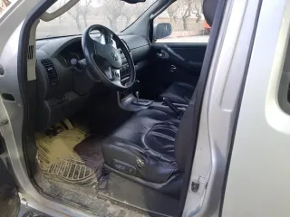Nissan Pathfinder 2005