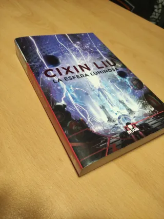 La esfera luminosa (Cixin Liu)