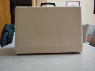 Maletín rígido para máquina de coser