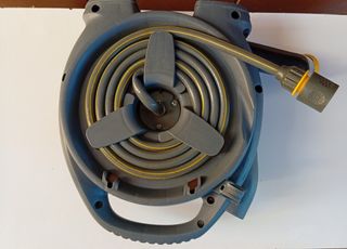 Carrete Manguera Riego Amarillo y Gris