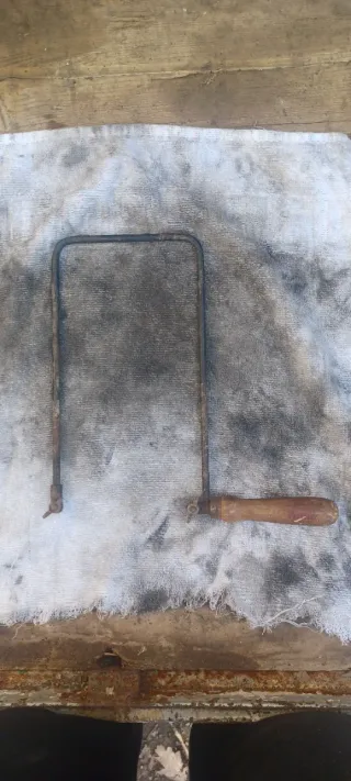 Sierra de marquetería antigua