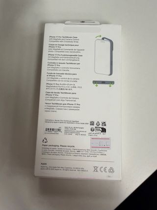 Funda iPhone 17 Pro TechWoven MagSafe