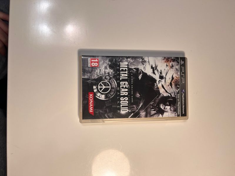Metal Gear Solid: Peace Walker PSP  (SOLO ENVÍO)
