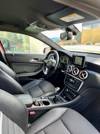 Mercedes-Benz Clase A180 2014