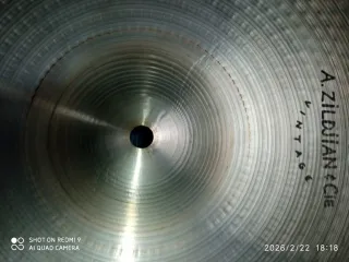A Zildjian & Cie Vintage 16" Crash