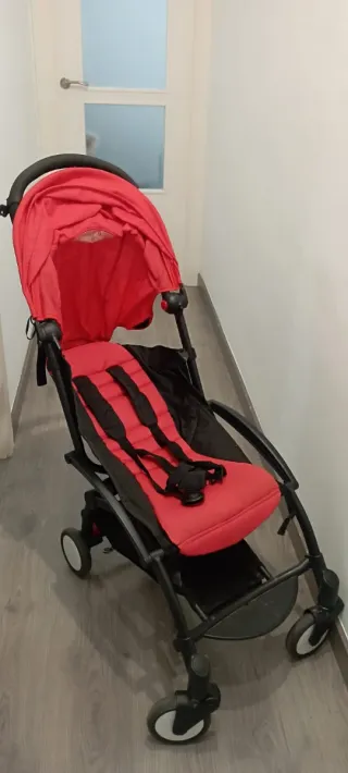 Carrito de bebé ligero y plegable