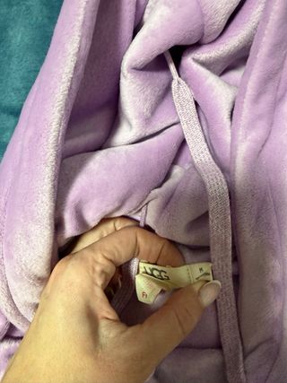 Chándal UGG, color lilo