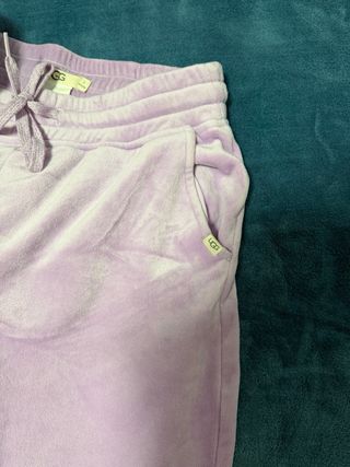 Chándal UGG, color lilo