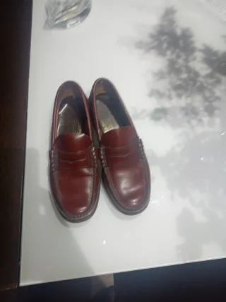 Mocasines Sebago Marrones color burdeos