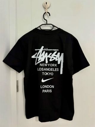 Camiseta Stussy Negra
