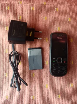 Movil Nokia 1661-2 GSM (Telefono Libre)